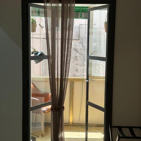 נאפולי Gennarino Apartments - Panorama Suite With Balcony And Urban Loft מראה חיצוני תמונה